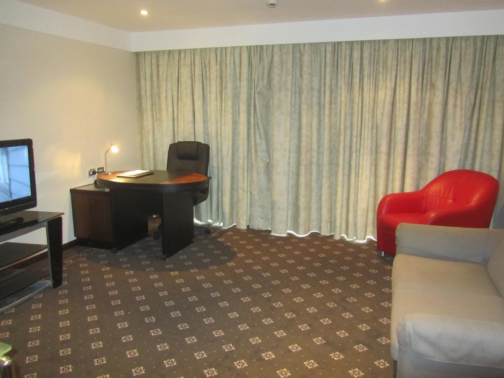 Best Western Plus Гоулбёрн Экстерьер фото